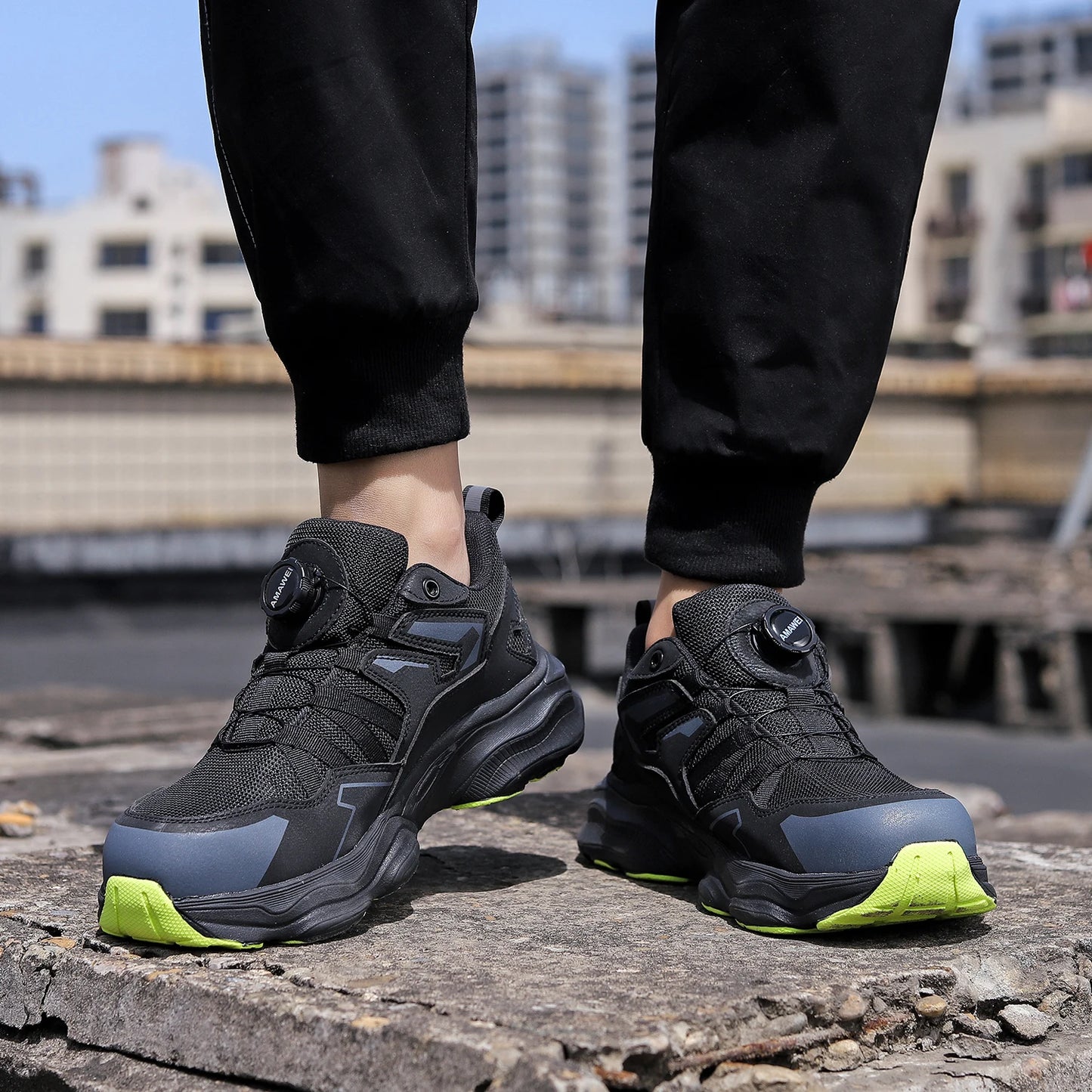 Steel Toe Safety Shoes Men, Anti-Puncture Anti-Smash Non Slip Industrial Work Boots, Lightweight CE New Work Safety Shoes